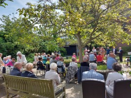 Concert in de Stiltetuin met Manus Thoen & Vrienden